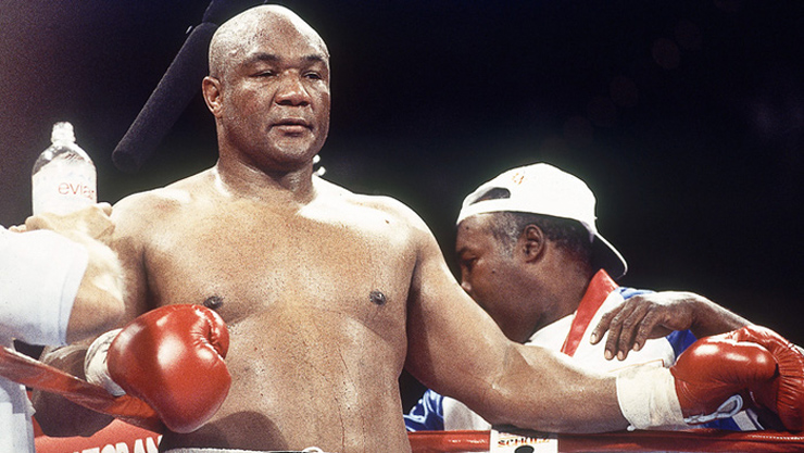 2. George Foreman, huyền thoại Boxing người Mỹ đứng cao chót vót ở ngôi vị số hai với 222 triệu bảng, tương đương 300 triệu USD