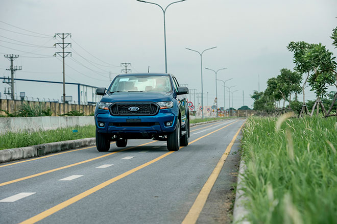 Giá xe Ford Ranger lăn bánh tháng 1/2022, tăng 12 triệu đồng - 2