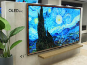 Thời trang Hi-tech - LG trình làng TV OLED nhỏ nhất và lớn nhất từ trước đến nay