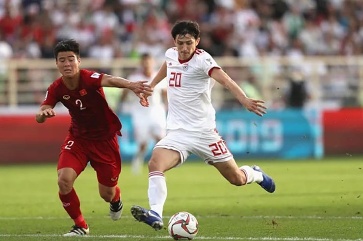 Sardar Azmoun từng ghi bàn vào lưới ĐT Việt Nam