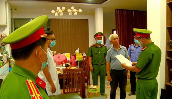 Đề nghị truy tố 7 người, trong đó có 2 cựu chủ tịch UBND tỉnh Khánh Hòa - hình ảnh 1