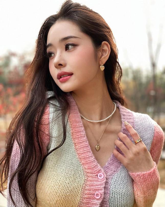 Nữ YouTuber xinh đẹp xứ Hàn nổi tiếng mạng xã hội, gây chú ý trong show hẹn hò - hình ảnh 4