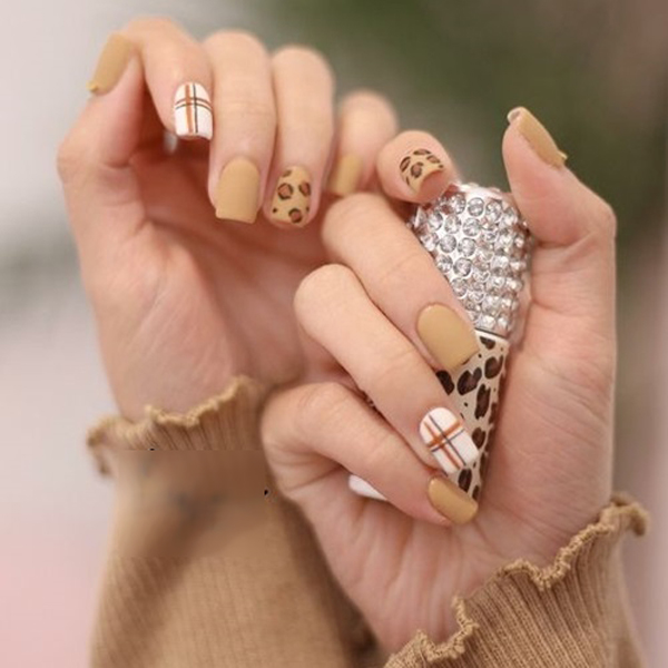 Nail da báo hợp mốt cho nàng thêm xinh - 6