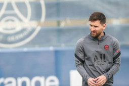 Messi phải tập một mình tại PSG, liệu có ra sân cuối tuần đấu Lyon?