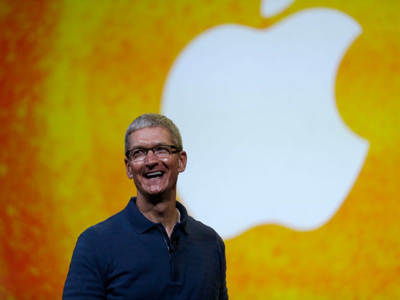 Tim Cook đã làm gì để xây dựng đế chế Apple 3000 tỷ USD? - 1