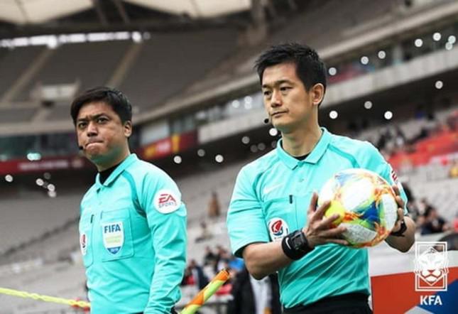 Trọng tài Ko Hyung-jin trong một trận đấu của AFC. (Ảnh: KFA)