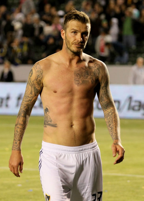 David Beckham cởi áo lộ body cuồn cuộn, nổi cơ rắn chắc khi quay lại phòng gym - hình ảnh 3