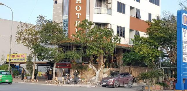 Hàng trăm cảnh sát bao vây, khám xét một khách sạn tại TP Thái Bình - 1