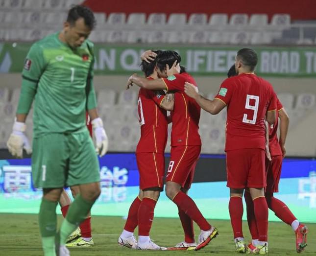 Truyền thông Trung Quốc lo đội nhà gặp bất lợi khi đấu Việt Nam - 1
