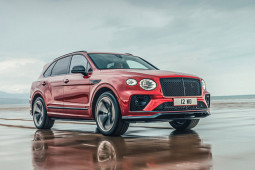 Gần 18 tỷ đồng để sở hữu siêu SUV Bentley Bentayga chính hãng có gì đặc biệt