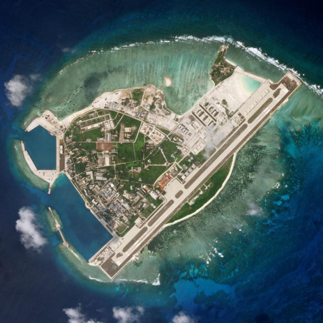 Hình ảnh vệ tinh tháng 3-2018 chụp đảo Phú Lâm bị Trung Quốc bồi đắp trái phép. Ảnh: REUTERS