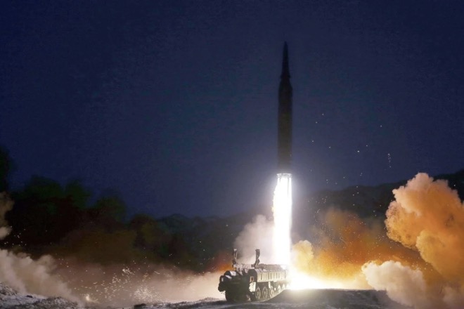Triều Tiên phóng tên lửa siêu vượt âm vào rạng sáng ngày 11.1.