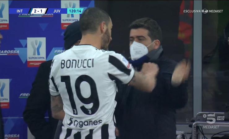 Bonucci có thể đối diện với án phạt nặng