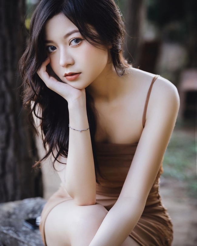 Hot girl Sài thành, Lạng Sơn &#34;mặt búng ra sữa&#34; nhưng vóc dáng gợi cảm khó ngờ - hình ảnh 18