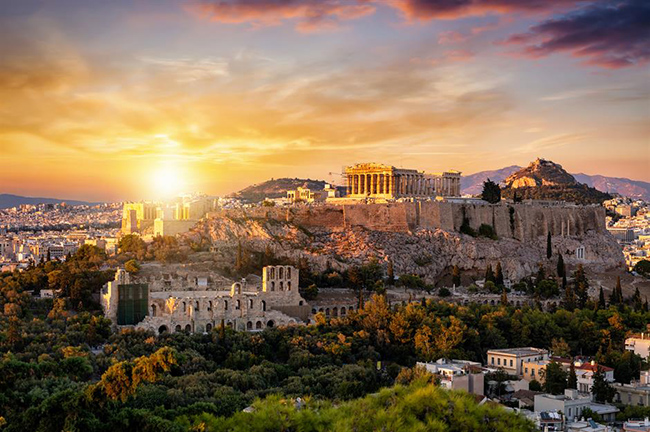 Athens và Elefsina, Hy Lạp -&nbsp;48°C: 2 nơi này cũng luôn nằm trong top những thành phố nóng nhất thế giới nhờ nền nhiệt độ nóng kỷ lục ở châu Âu, ở mức 48°C.&nbsp;
