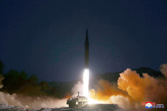 Triều Tiên khẳng định các vụ thử nghiệm tên lửa của họ chỉ nhằm tự vệ. Ảnh: REUTERS
