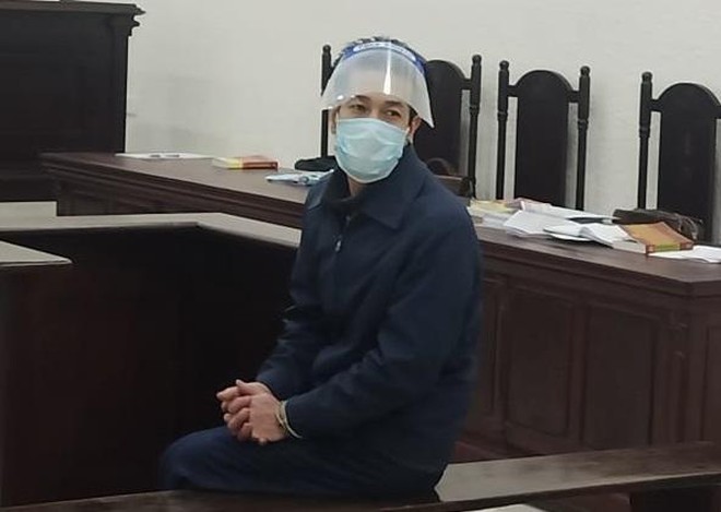 Ngô Văn Xuyên bị đưa ra xét xử tại phiên tòa.