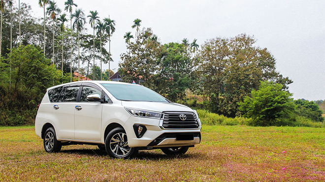 Giá xe Toyota Innova tháng 1/2022, ưu đãi phí trước bạ và quà tặng - 2