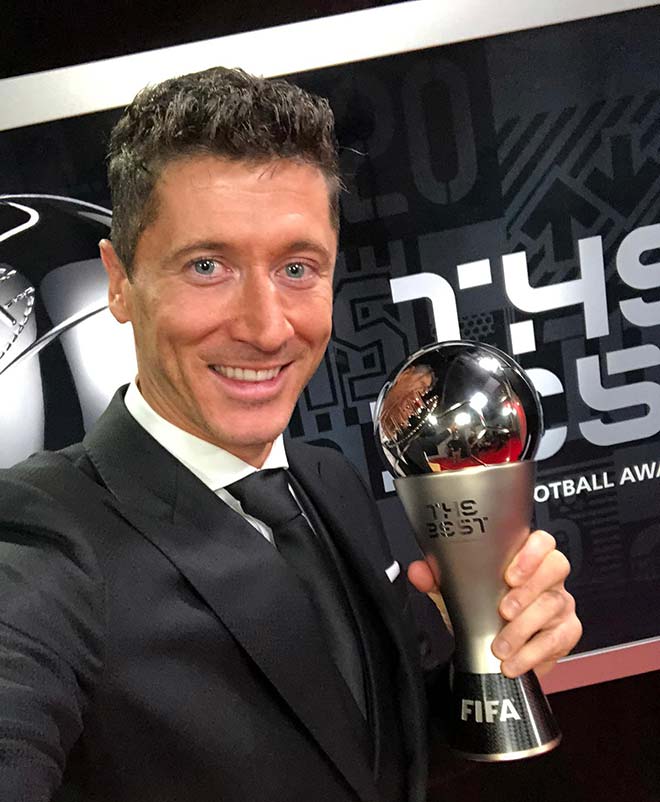 Lewandowski được vinh danh ở hạng mục Cầu thủ nam hay nhất