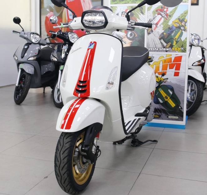 Bảng giá Vespa Sprint giáp Tết Nhâm Dần 2022 - 6