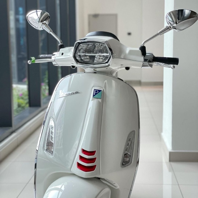 Bảng giá Vespa Sprint giáp Tết Nhâm Dần 2022 - 2