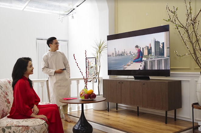 Với những tính năng vượt trội, TV Neo QLED Samsung giúp đáp ứng mọi nhu cầu chơi Tết cho từng thành viên gia đình.