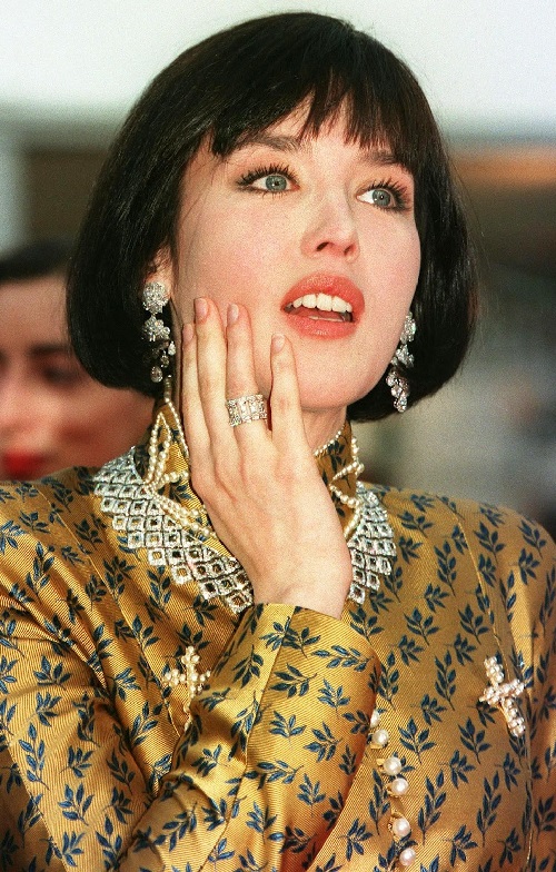 Isabelle Adjani luôn&nbsp;biết cách nâng niu vẻ đẹp của bản thân.