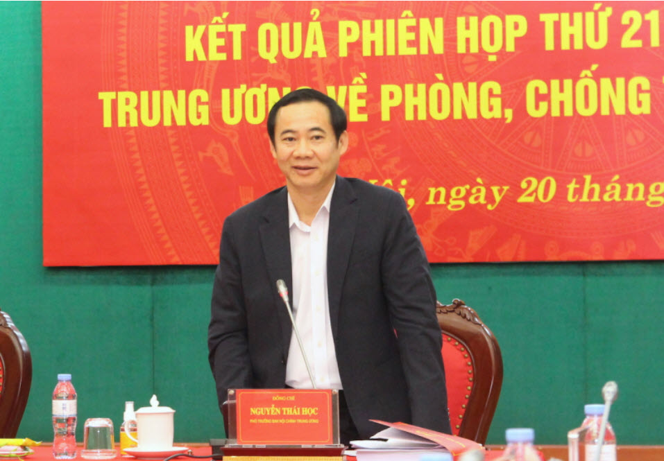 Phó Trưởng Ban Nội chính Trung ương Nguyễn Thái Học trả lời tại họp báo