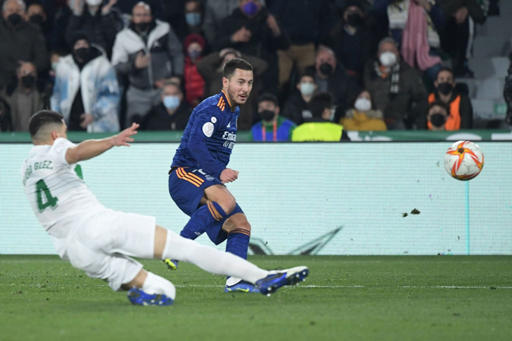 Hazard ghi bàn thắng quyết định giúp Real Madrid đánh bại Elche