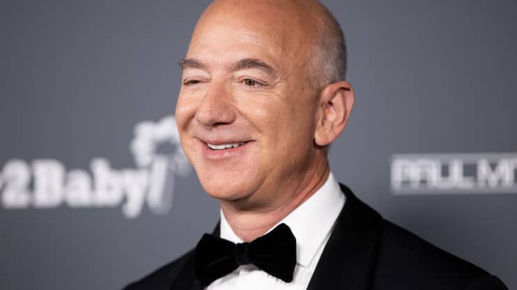 Tỷ phú Jeff Bezos (Nguồn: CNBC)