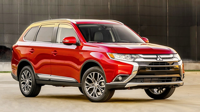 Giá xe Mitsubishi Outlander lăn bánh tháng 1/2022, hỗ trợ 50% phí trước bạ - 2