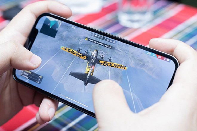 iPhone 12 Pro Max là điện thoại chơi game hợp lý.