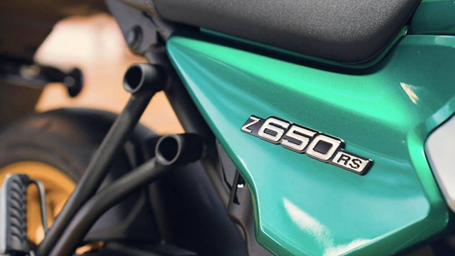 Nếu được phân phối tại Việt Nam trong thời gian tới, dự kiến giá xe Kawasaki Z650RS 2022 sẽ được niêm yết ở mức khoảng 250 triệu đồng
