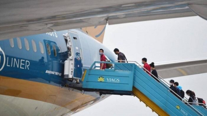 Lãnh đạo Vietnam Airlines đề nghị bắt đầu tuyên bố nhận khách du lịch từ 1/2/2022