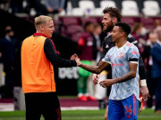 Bóng đá - Tỷ phú 30 tỷ bảng là fan MU, muốn giúp thanh lý Lingard &amp; Van de Beek