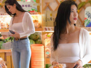 Thời trang - Cô gái mặc quần jeans khoe đường cong đi mua hoa quả được khen ngợi hết lời