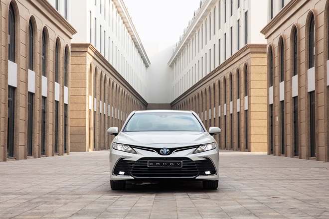 Giá xe Toyota Camry lăn bánh tháng 1/2022 - 3