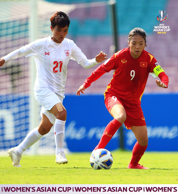 Huỳnh Như lập công trên chấm phạt đền giúp ĐT nữ Việt Nam cầm hoà Myanmar 2-2.