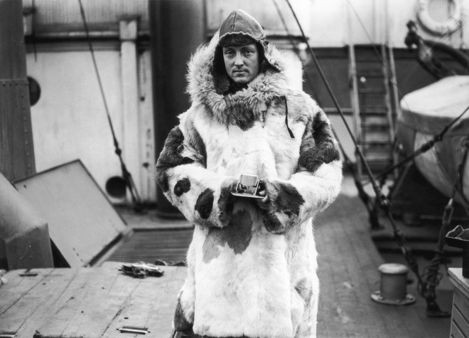 Cựu Đô đốc Richard E. Byrd là một anh hùng của Mỹ trong công cuộc khám phá vùng đất Bắc Cực