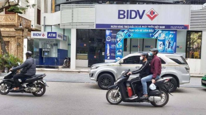 ATM của BIDV ở Linh Đàm rất vắng. Ảnh chụp ngày 27/1