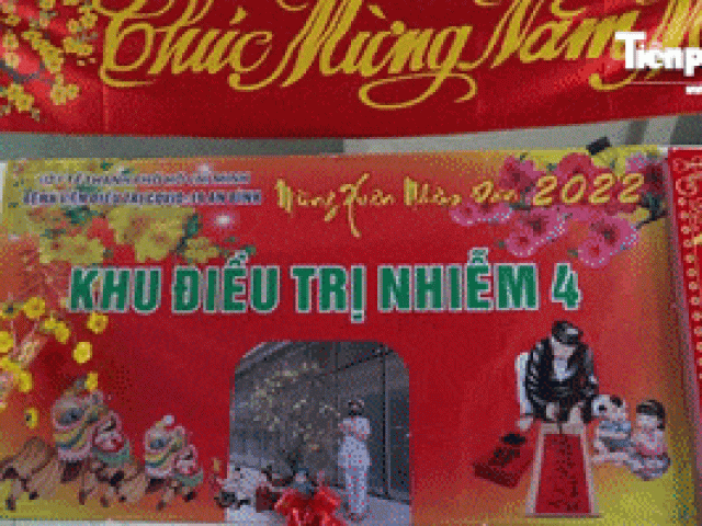 Tin tức trong ngày - Đón Tết tại bệnh viện điều trị COVID-19: 'Ba mẹ ơi, qua Tết con sẽ về'