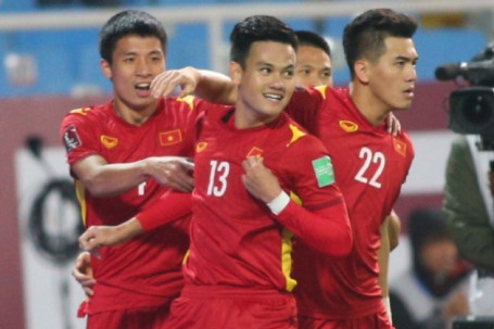 ĐT Việt Nam 16 phút xé lưới Trung Quốc 2 bàn: Hồ Tấn Tài, Tiến Linh "khai xuân"