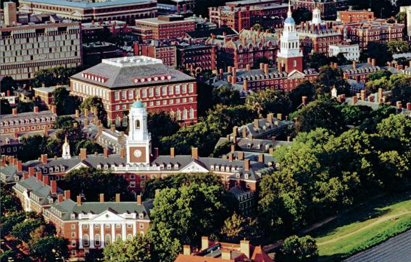 Một góc trường Harvard nhìn từ trên cao.