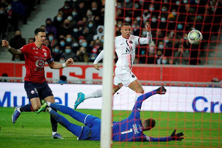 Mbappe ghi bàn ở phút 67 ấn định đại thắng 5-1 của PSG trên sân của Lille