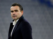 Bóng đá - Huyền thoại Arsenal Marc Overmars &quot;gạ tình&quot; đồng nghiệp, bị sa thải ngay lập tức