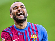 Bóng đá - Barca vùi dập Atletico Madrid: &quot;Vua danh hiệu&quot; Alves lập kỷ lục cực dị