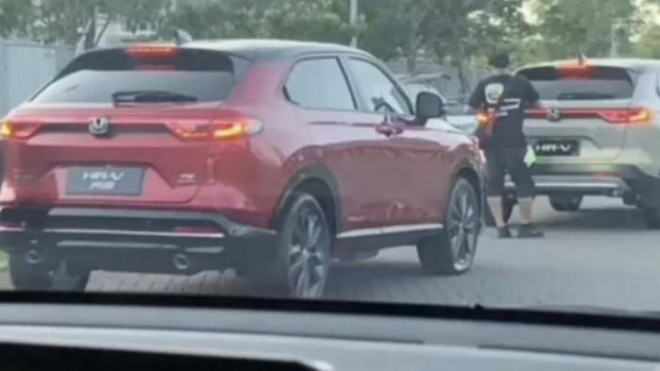 Honda HR-V 2022 bị bắt gặp khi đang quay quảng cáo giới thiệu xe tại Indonesia