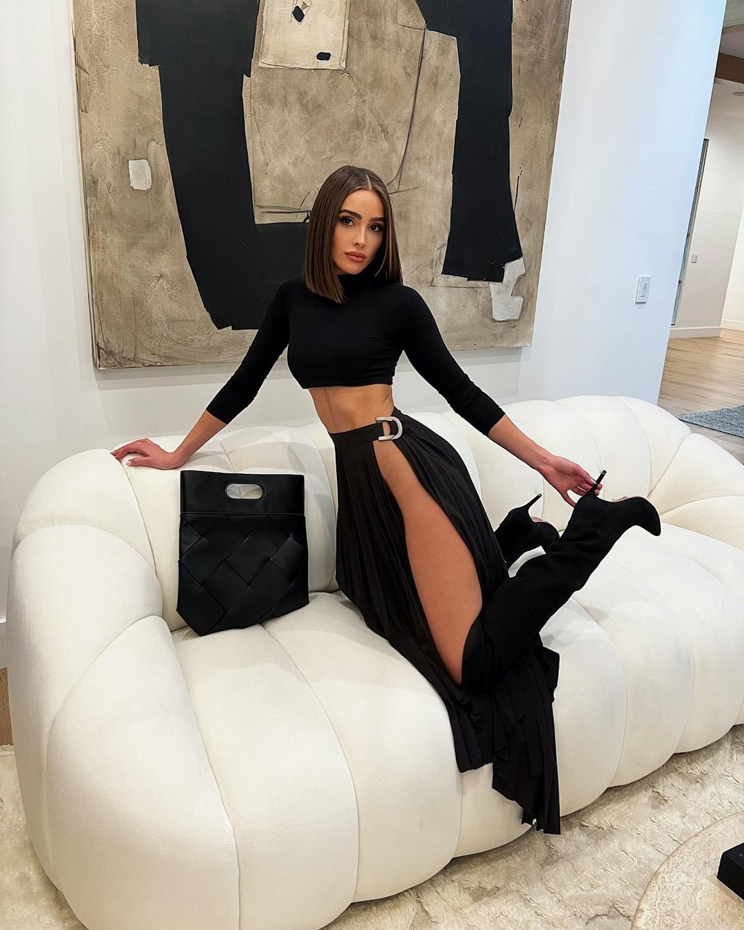 Đó là lý do cô luôn tự tin với những thiết kế phóng khoáng, có tính mạo hiểm cao.