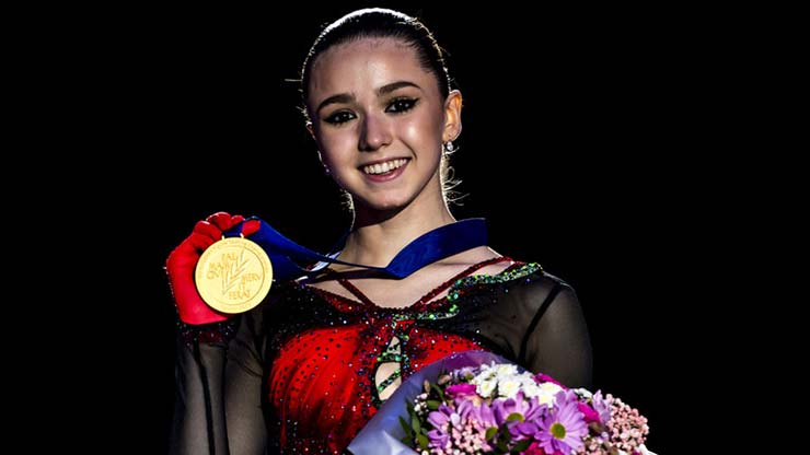 Kamila Valieva đã đoạt HCV nội dung trượt băng đồng đội cùng ĐT Nga tại Olympic mùa Đông 2022