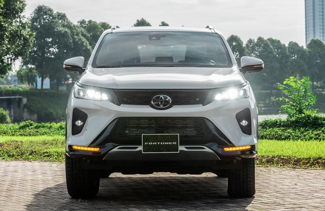 Giá xe Fortuner 2022 mới nhất đầy đủ các phiên bản - 6